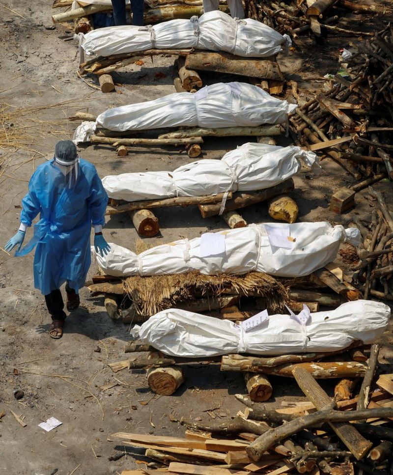 भारतमा कोरोनाबाट मृत्यु हुनेको संख्या २ लाख ६६ हजार पुग्यो