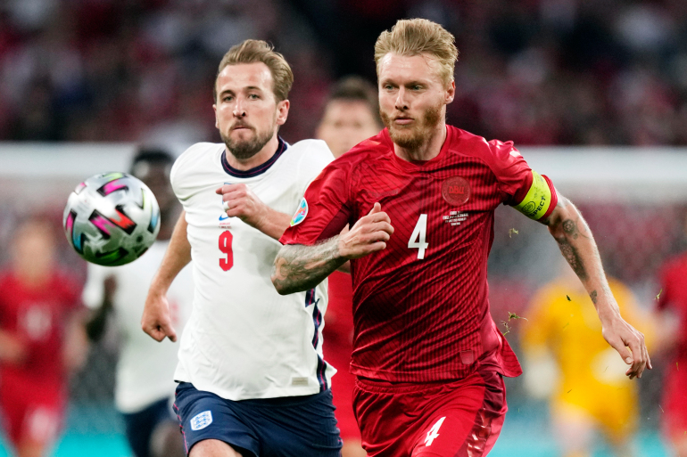 युरोकप: डेनमार्कलाई २–१ ले हराउँदै इङल्यान्ड फाइनलमा